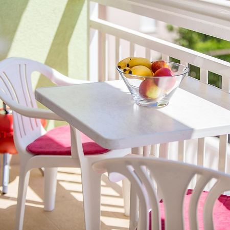 Apartman Bangel 로크바 로고즈니차 외부 사진